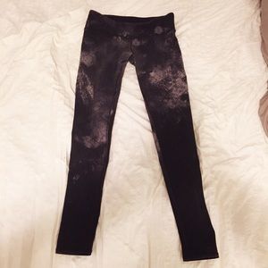 Alo Leggings